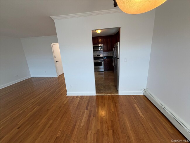 Building Photo - 144-50 25th Rd