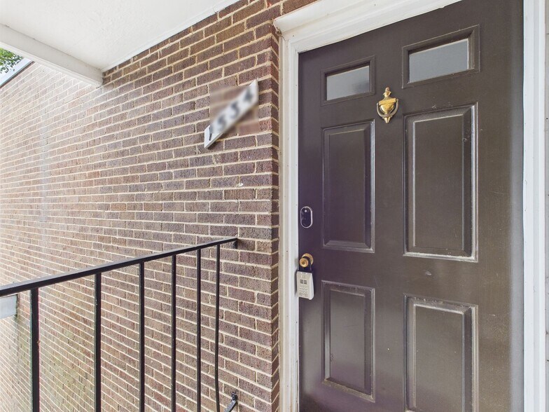 Building Photo - 1534 Cross Keys Ct