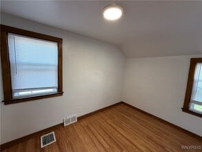 Building Photo - 161 Pullman Ave