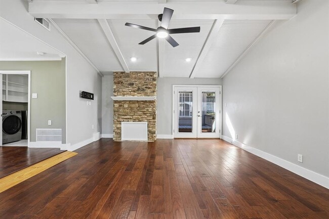 Building Photo - 10903 Mellow Ln