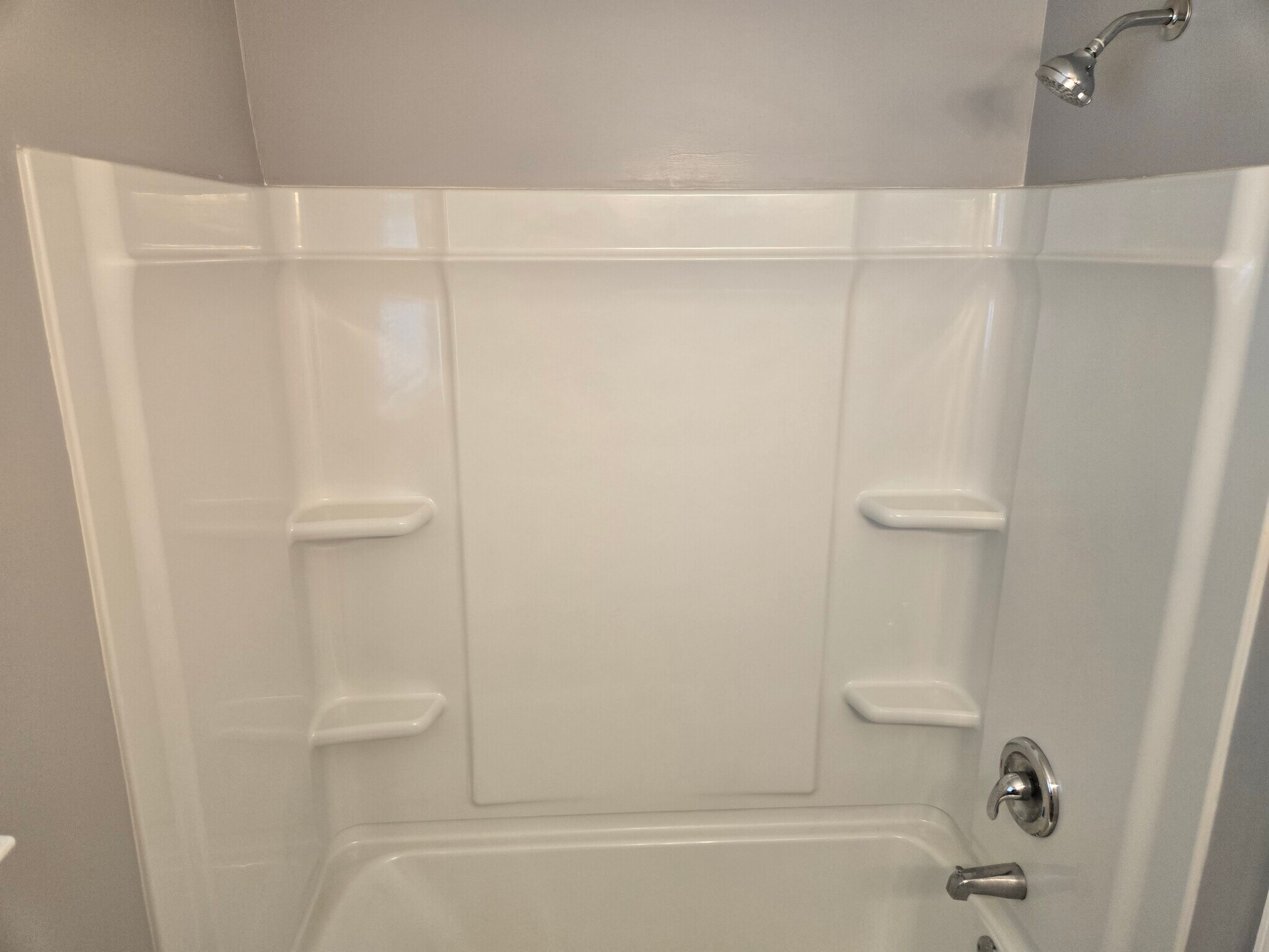 Bathroom - 3435 Garden City Blvd SE