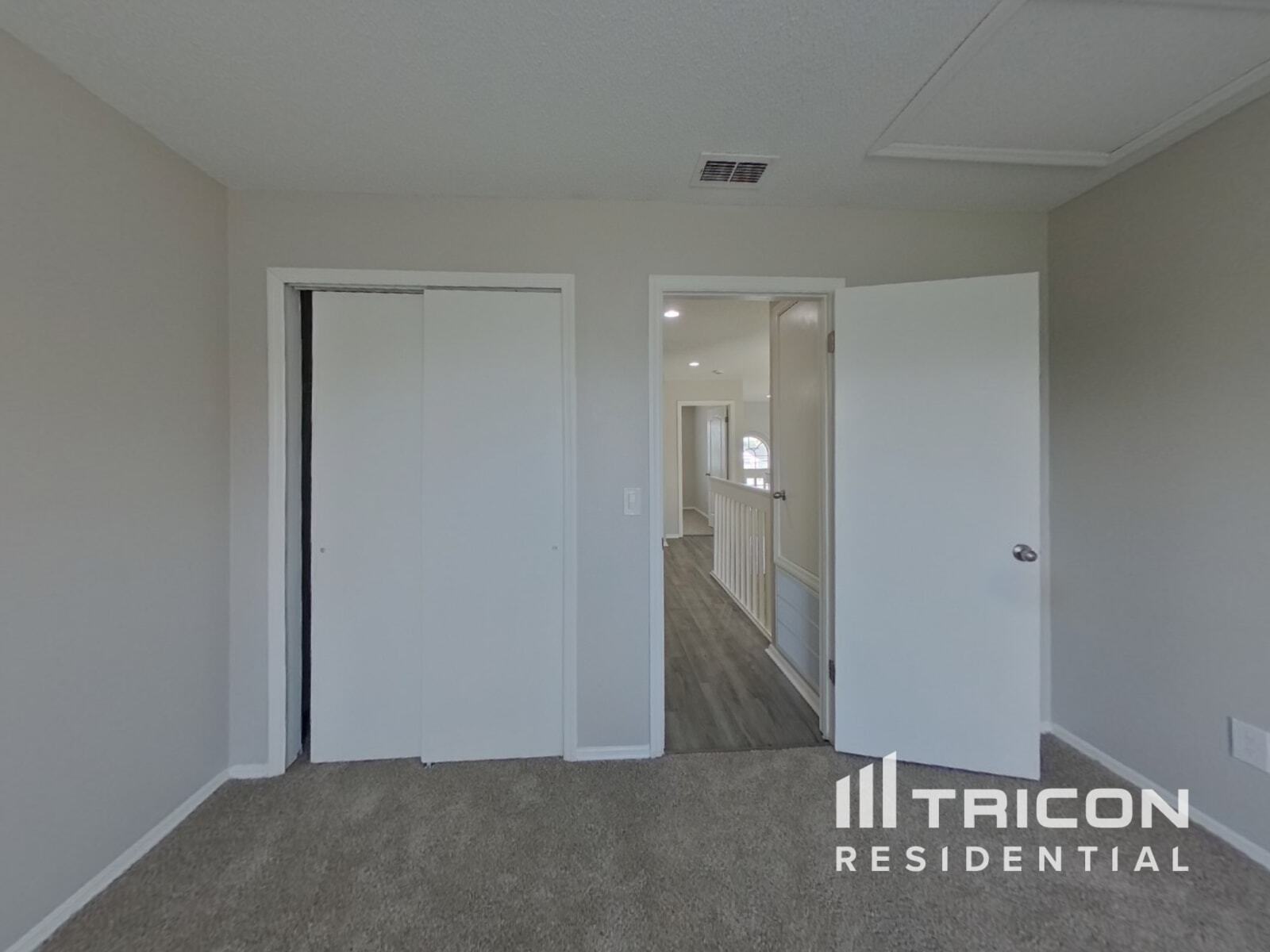 Building Photo - 3257 Brewster Dr