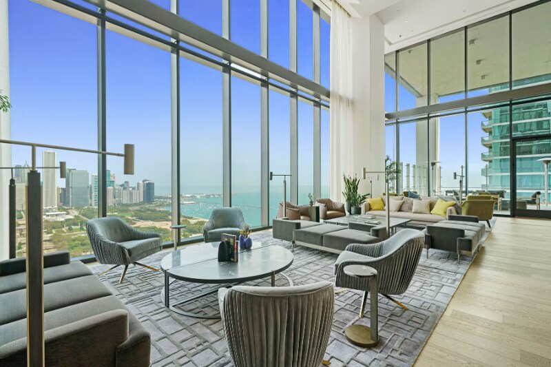 Building Photo - 101 E Roosevelt Rd