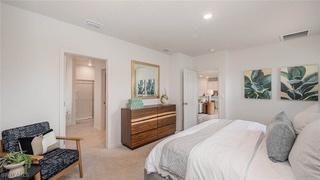 Building Photo - 106 SE 23rd Pl