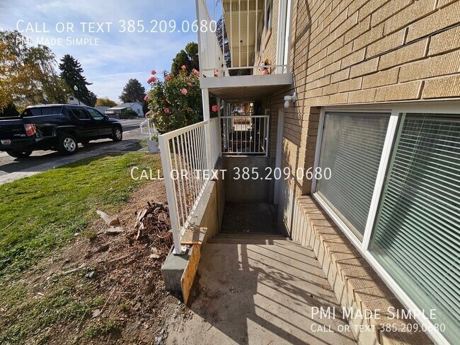 Building Photo - 443 1600 S