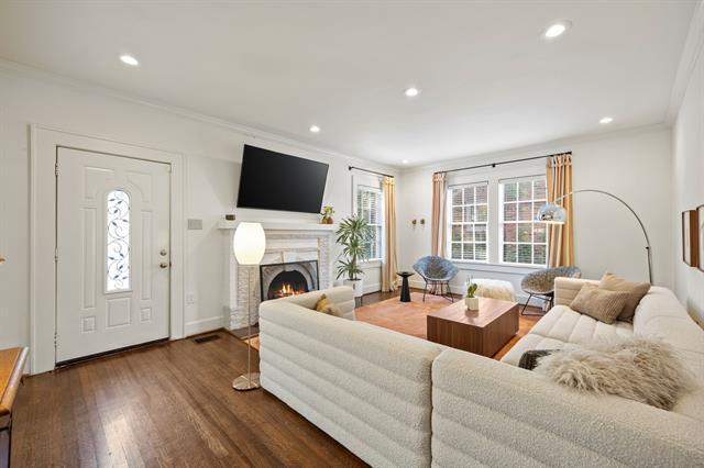 Building Photo - 1007 N Windomere Ave