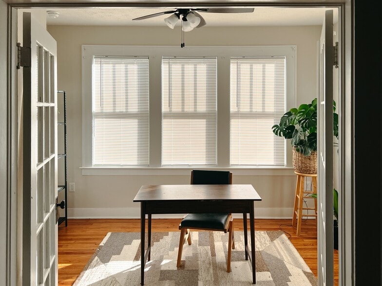 Guest Bedroom / Office - 4539 Post St