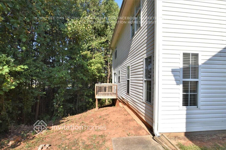 Building Photo - 1729 Heritage Ridge Ct SW