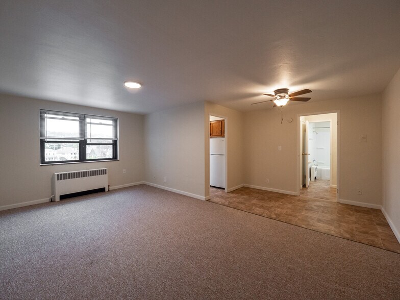 Tiffany Apartments 925 California Ave Pittsburgh PA 15202 Apartment