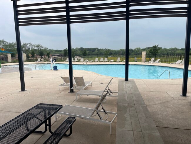 Community pool - 14428 Southton Basin