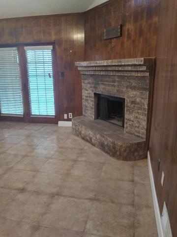 Building Photo - 7605 Castillo Rd