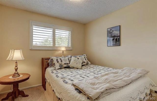 Building Photo - 14667 W Ellsworth Ave