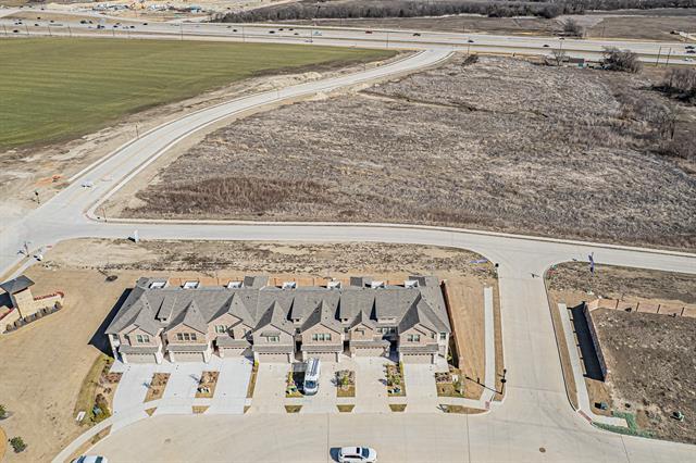 Building Photo - 736 Thorn Crk Dr