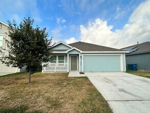 Building Photo - For Rent: Modern 3 Bed | 2 Bath | 2-Car Garage Home in Mission del Lago Community
