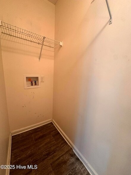 Building Photo - 2241 Stornoway Ct