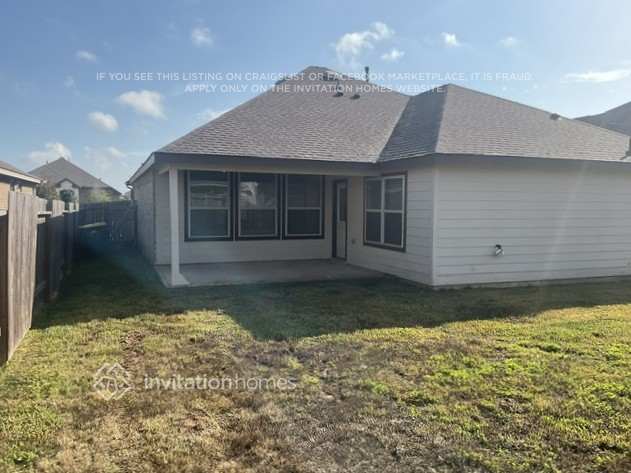 Building Photo - 502 Pecan Landing Ln