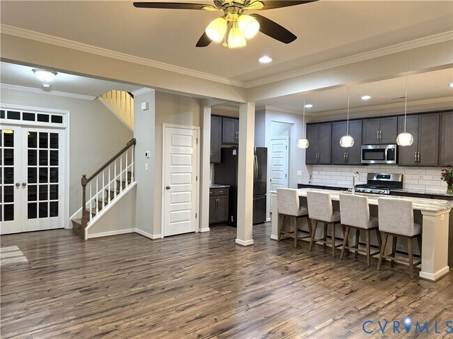 Building Photo - 4018 Tin Roof Way