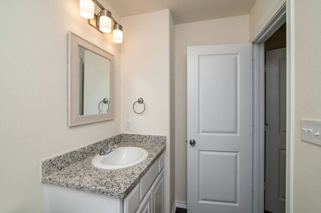 Building Photo - COMING SOON!  3 BEDROOM DUPLEX LOCATED IN WHITERIGHT TEXAS!