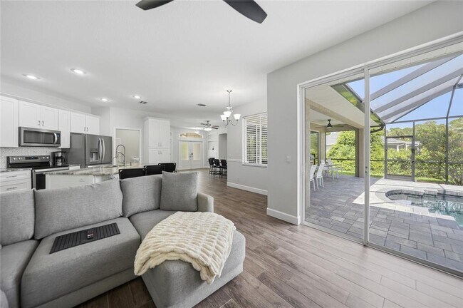 Building Photo - 2880 Vogler Ln