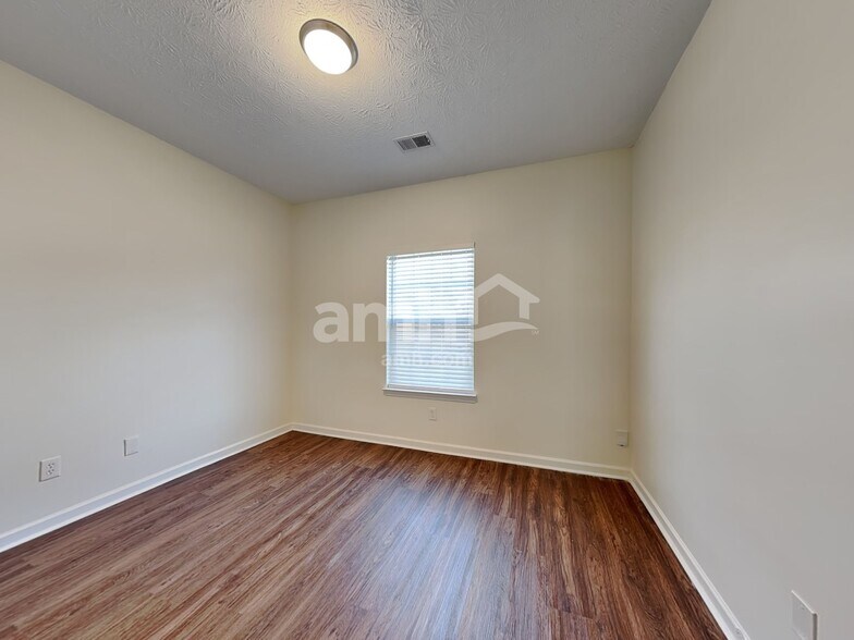 Building Photo - 1106 Carrington Pkwy