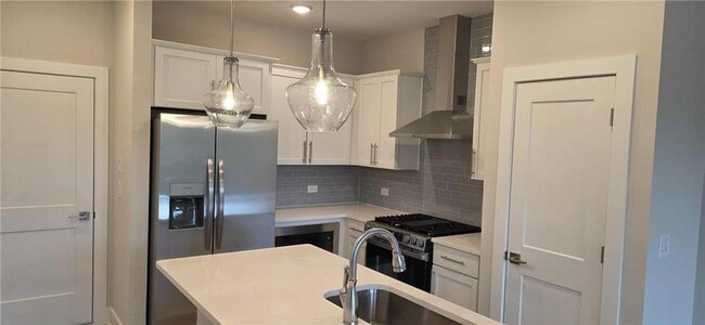 Building Photo - 692 Urban Grange Wy