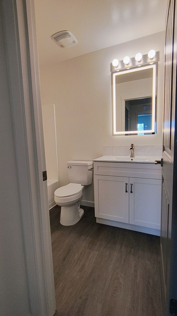 Building Photo - Laguna Farms in Nampa