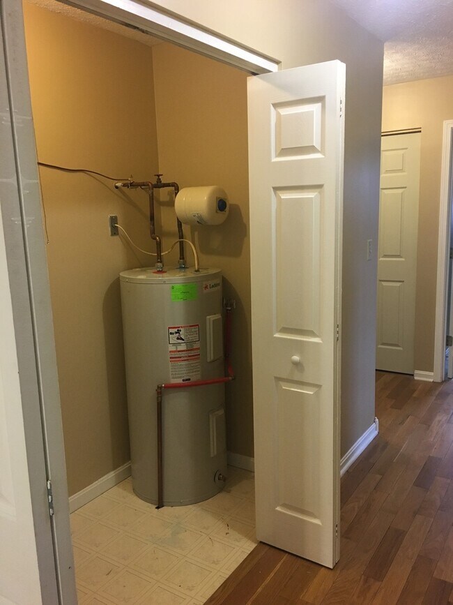 Building Photo - Just In Time For Christmas!