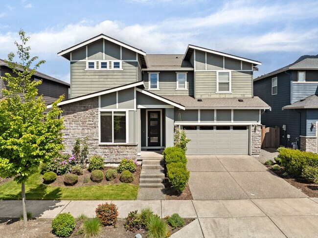 Primary Photo - Perfect and Picturesque and Furnished!