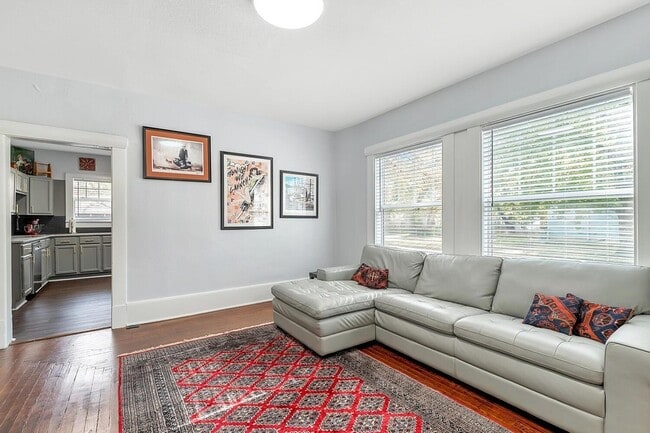 Building Photo - 244 S Volutsia Ave