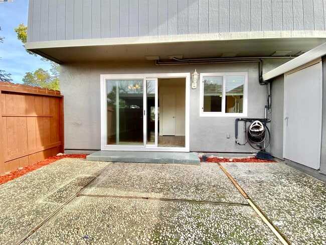 Building Photo - 3191 Washoe Way