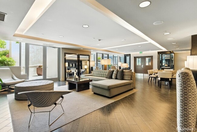 Building Photo - 420 Mission Bay Boulevard North