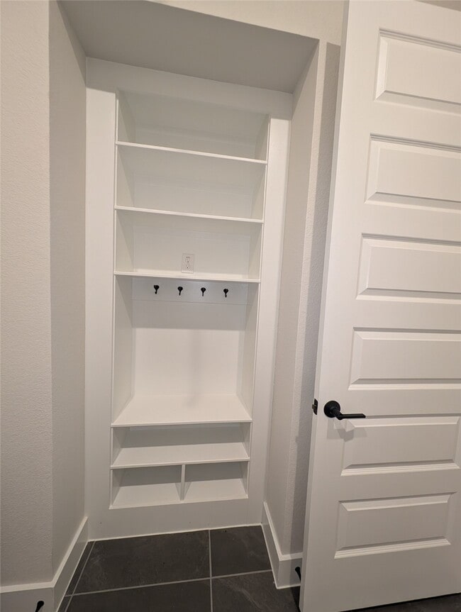 Building Photo - 13826 Arroyo Grande Dr