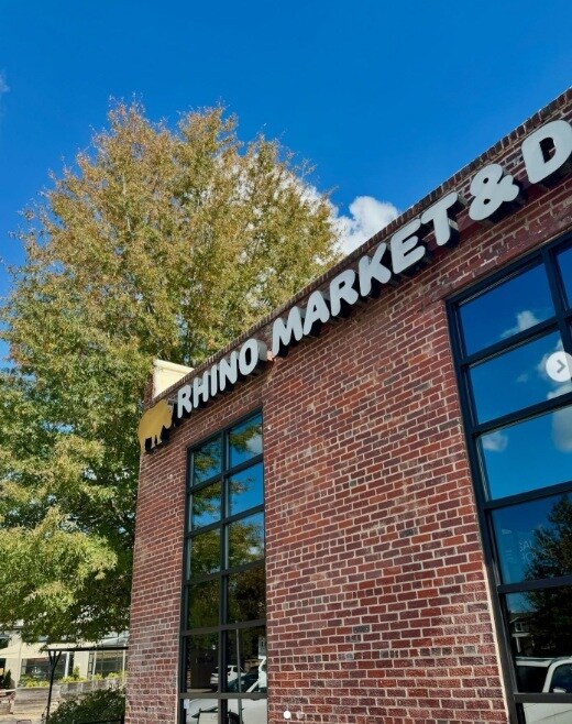 Building Photo - 212 S Turner Ave
