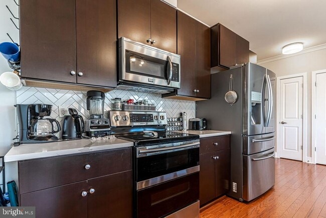 Building Photo - 815 N Patrick St