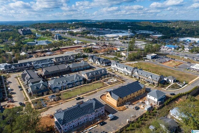 Building Photo - 1195 Windsor Sq