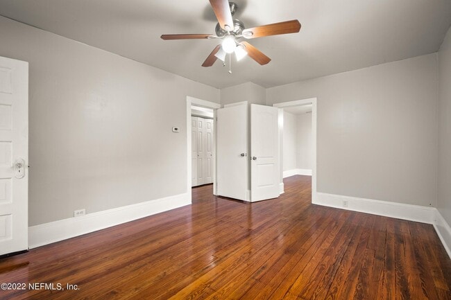 Building Photo - 1511 Belmonte Ave