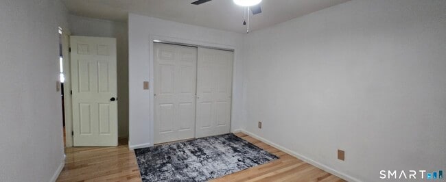 Building Photo - 409 Glendale Ave