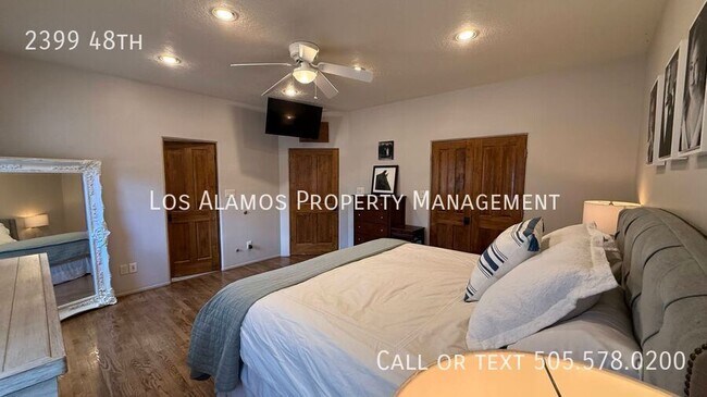 Building Photo - 2399 48th-