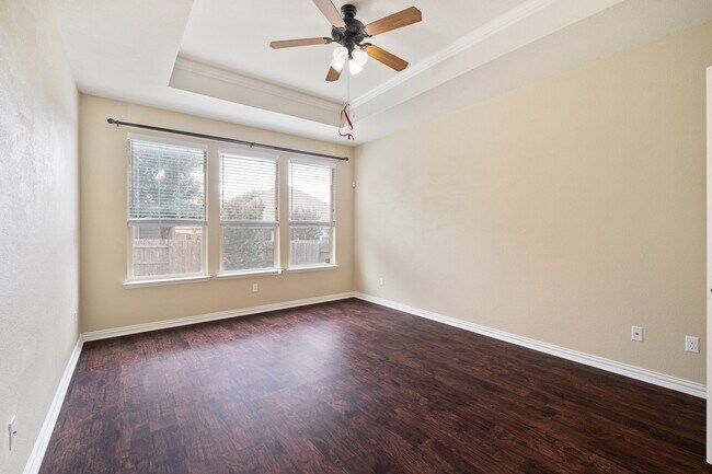 Building Photo - Peaceful 3 Bedroom, 2 Bath Home in Fantastic Paloma Lake Community!