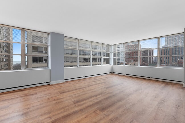 Building Photo - 655 W Irving Park Rd