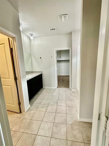 Building Photo - 16525 Portage St