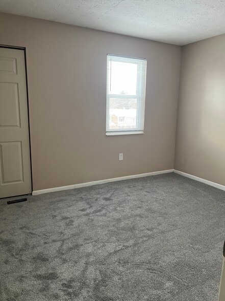 Bedroom 2 - 112 Forest Dr