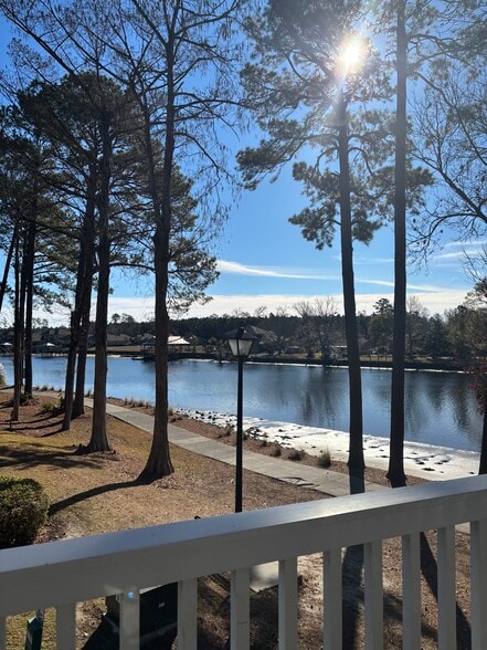Located on the Intracoastal Waterway, corner unit second floor. - 702 Riverwalk Dr