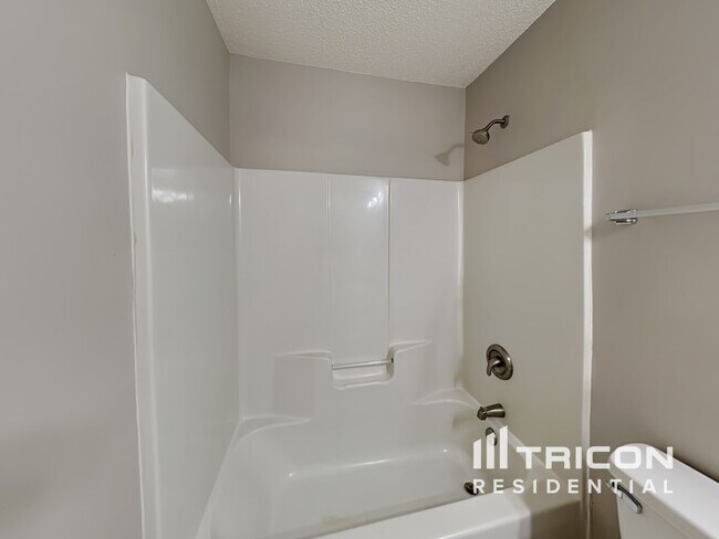 Building Photo - 2127 Dawn Ridge