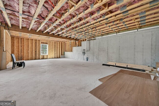 Building Photo - 512 Cedar Crest Cir