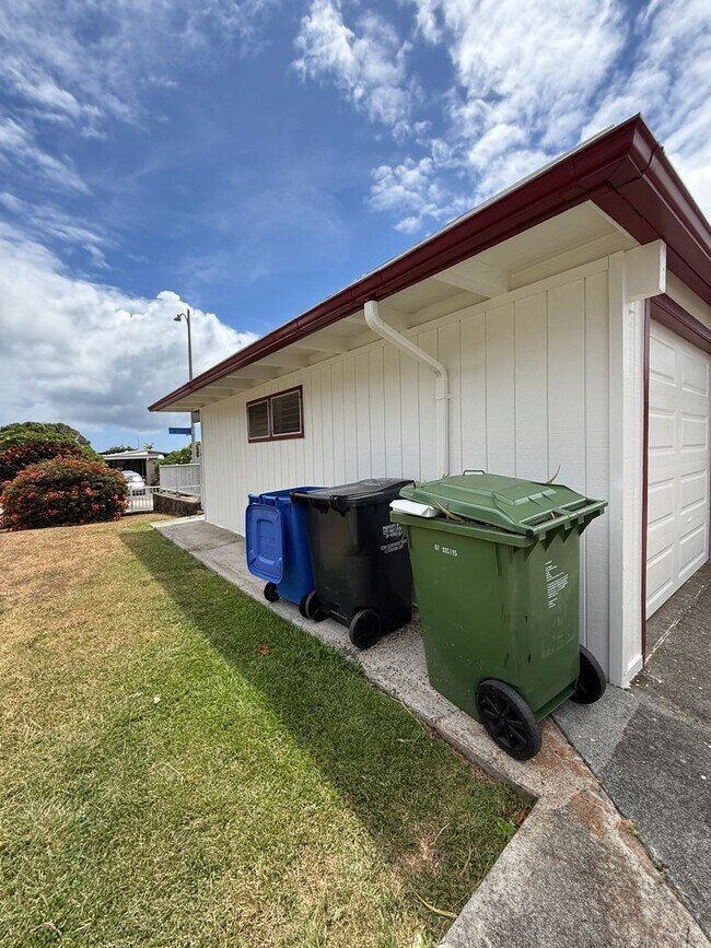Building Photo - Single family home in Hawaii Kai
