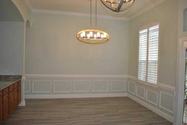 Building Photo - 128 Centennial Park Dr