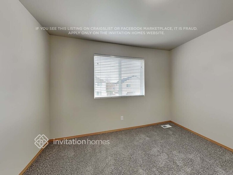 Building Photo - 17729 16th Ave E