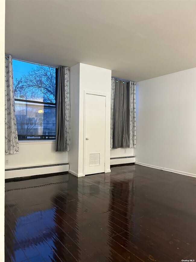 Building Photo - 84-10 101st St