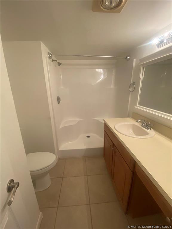 Building Photo - 8227 SE Croft Cir